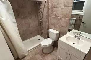 296 Washington St, East Stroudsburg, PA 18301 - Photo 5