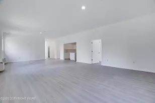 9406 Juniper Dr, Tobyhanna, PA 18466 - Photo 7