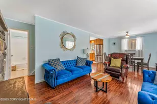 107 W Creek View Dr, Covington Township, PA 18424 - Photo 5