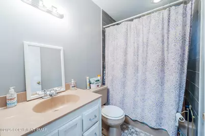  153 Thornapple Lane, Tobyhanna, PA 18466 - Photo 33