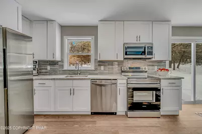  405 Skyline Drive, Blakeslee, PA 18610 - Photo 13