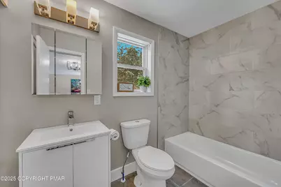  405 Skyline Drive, Blakeslee, PA 18610 - Photo 19