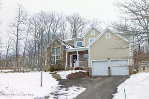 5129 Hemlock Ln, Tamiment, PA 18371 - Photo 3