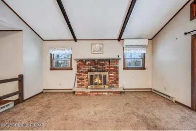  400 Clearview Drive, Long Pond, PA 18334 - Photo 19