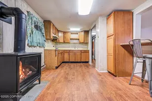 400 Clearview Dr, Long Pond, PA 18334 - Photo 47