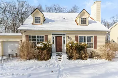  462 Country Place Drive, Tobyhanna, PA 18466 - Photo 3