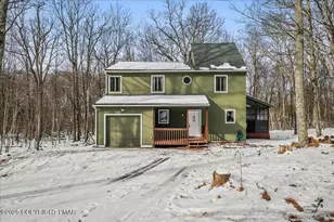 270 Oakenshield Dr, Tamiment, PA 18371 - Photo 27