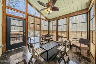 270 Oakenshield Dr, Tamiment, PA 18371 - Photo 13