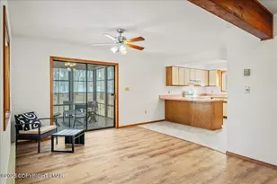 270 Oakenshield Dr, Tamiment, PA 18371 - Photo 11