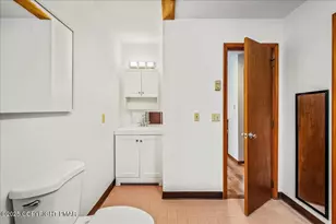 270 Oakenshield Dr, Tamiment, PA 18371 - Photo 19