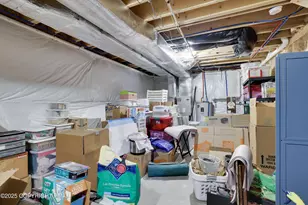 320 Reagan Dr, East Stroudsburg, PA 18301 - Photo 43