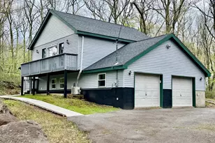 171 Flatbrook Way, Milford, PA 18337 - Photo 1
