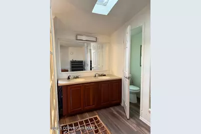  7 Gooseberry Drive, Effort, PA 18330 - Photo 9