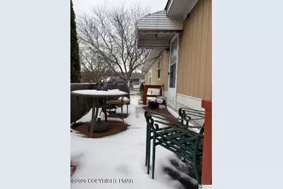  27 Powderhorn Place, Mount Bethel, PA 18343 - Photo 7