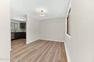 4127 Indian Ave, Pocono Summit, PA 18346 - Photo 9