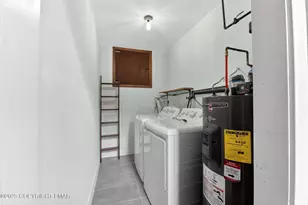 2329 Cramer Ct, Bushkill, PA 18324 - Photo 19