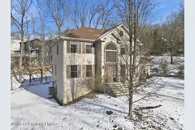  106 Ashley Court, Bushkill, PA 18324 - Photo 3