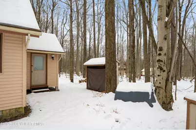  233 Pontiac Path, Pocono Lake, PA 18347 - Photo 5