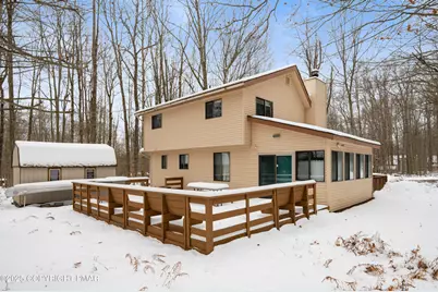  233 Pontiac Path, Pocono Lake, PA 18347 - Photo 9