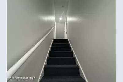  222 W Patterson Street #Apt 4, Lansford, PA 18232 - Photo 9