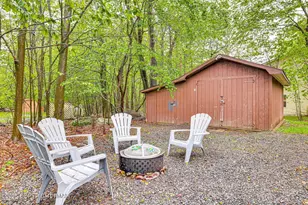 5263 Glen Terrace, Tobyhanna, PA 18466 - Photo 3