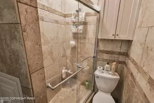 459 N Oswego St, Allentown, PA 18109 - Photo 39