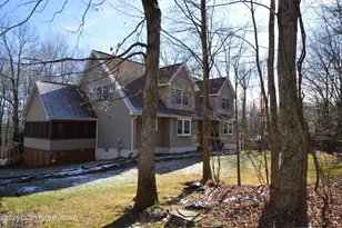 221 Spruce Run Dr, Dingmans Ferry, PA 18328 - Photo 39
