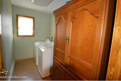  221 Spruce Run Drive, Dingmans Ferry, PA 18328 - Photo 29