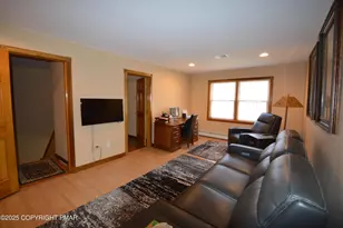 221 Spruce Run Dr, Dingmans Ferry, PA 18328 - Photo 21