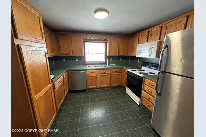  124 Greenview Drive #1, Brodheadsville, PA 18322 - Photo 5