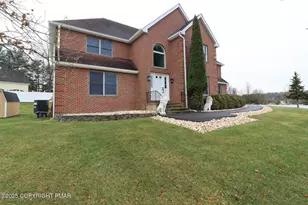 5502 Concord Dr, Stroudsburg, PA 18360 - Photo 3