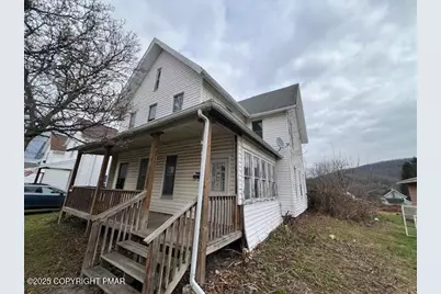  114 N Higgins Avenue, Sayre, PA 18840 - Photo 3