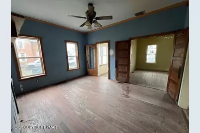  114 N Higgins Avenue, Sayre, PA 18840 - Photo 9