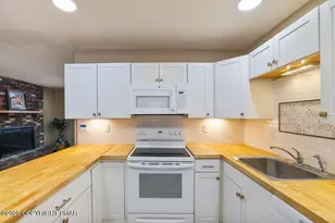 3280 Red Run Rd, Pocono Summit, PA 18346 - Photo 11