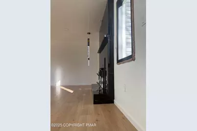  215 Greenbriar Circle, Tobyhanna, PA 18466 - Photo 35