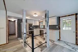 1456 Allegheny Dr, Blakeslee, PA 18610 - Photo 13