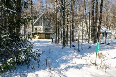  9378 Fairmount Way, Tobyhanna, PA 18466 - Photo 5