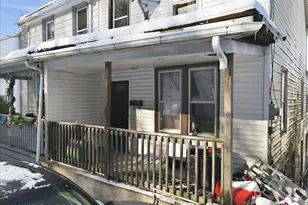 313 W Water St, Lansford, PA 18232 - Photo 33