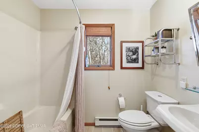  811 Paddock Court, Lords Valley, PA 18428 - Photo 23