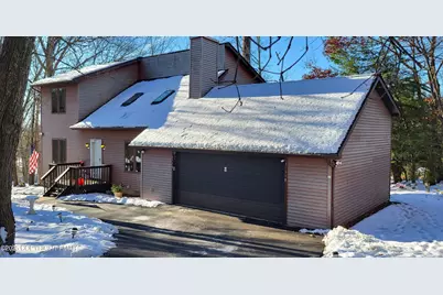  6116 Braintree Court, Bushkill, PA 18324 - Photo 1