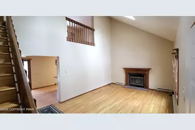  6116 Braintree Court, Bushkill, PA 18324 - Photo 5