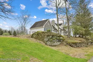 514 Highlawn Dr, East Stroudsburg, PA 18302 - Photo 11
