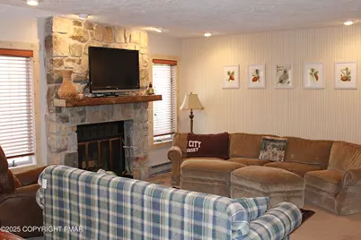  856 Crest Pines Lane, Pocono Pines, PA 18350 - Photo 13