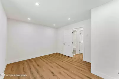  2127 Bushkill Circle, Bushkill, PA 18324 - Photo 27