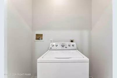  2127 Bushkill Circle, Bushkill, PA 18324 - Photo 45