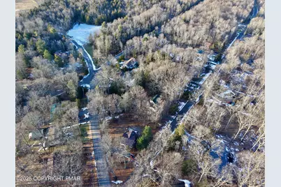  105 Wagner Way, Pocono Lake, PA 18347 - Photo 9