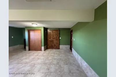  122 Deep Woods Lane, Stroudsburg, PA 18360 - Photo 37