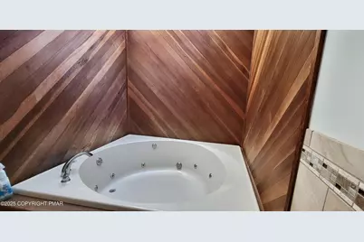  228 Edinburgh Road, Bushkill, PA 18324 - Photo 41