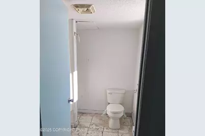  218 Mohican Road, Canadensis, PA 18325 - Photo 21