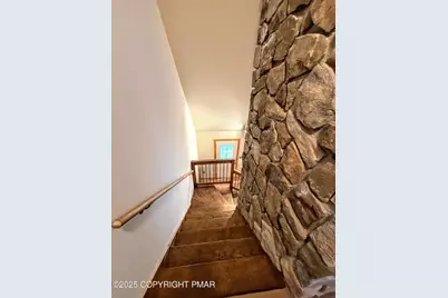  58 Totem Pole Lane, Gouldsboro, PA 18424 - Photo 33